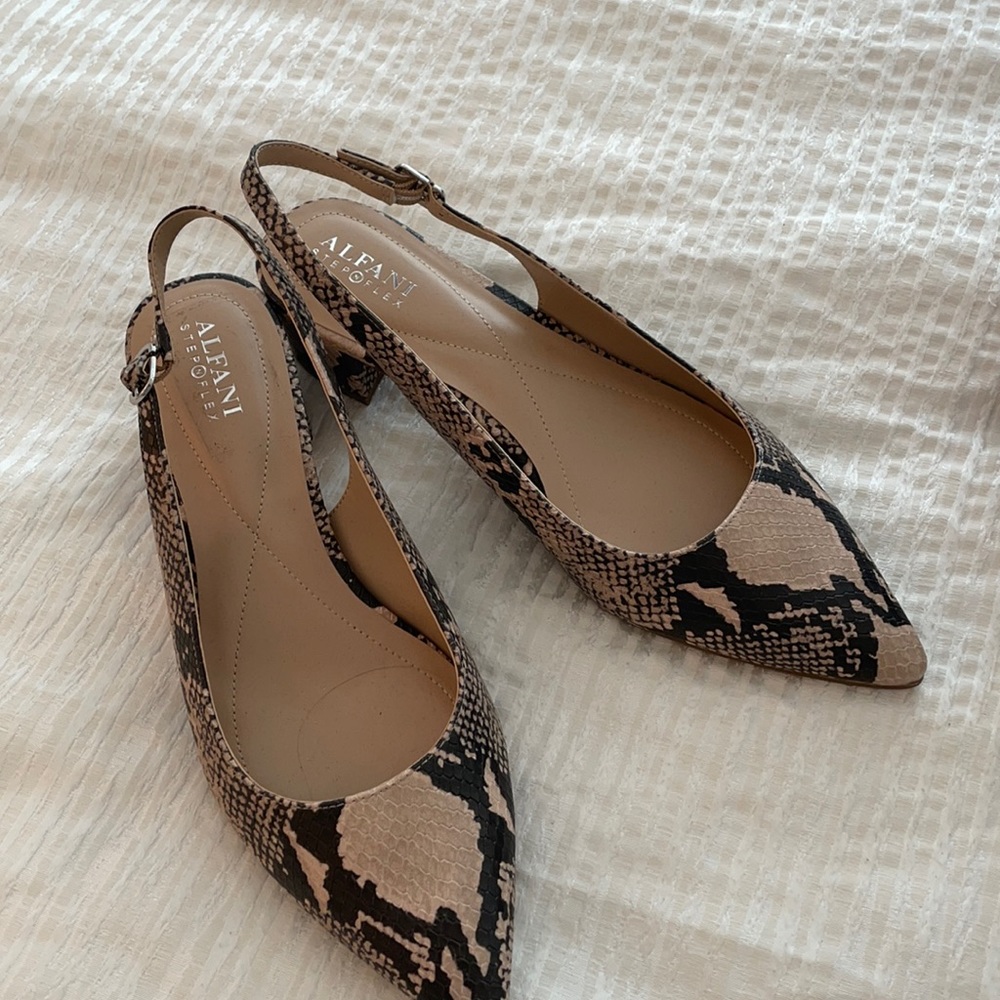 Alfani step flex shoes